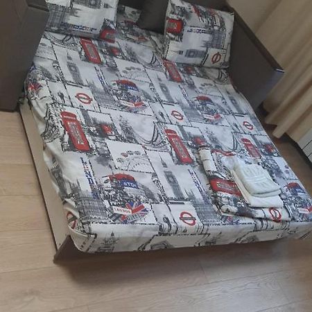 Проспект Александра Поля 109. Проспект Кирова Apartman Dnyipropetrovszk Kültér fotó